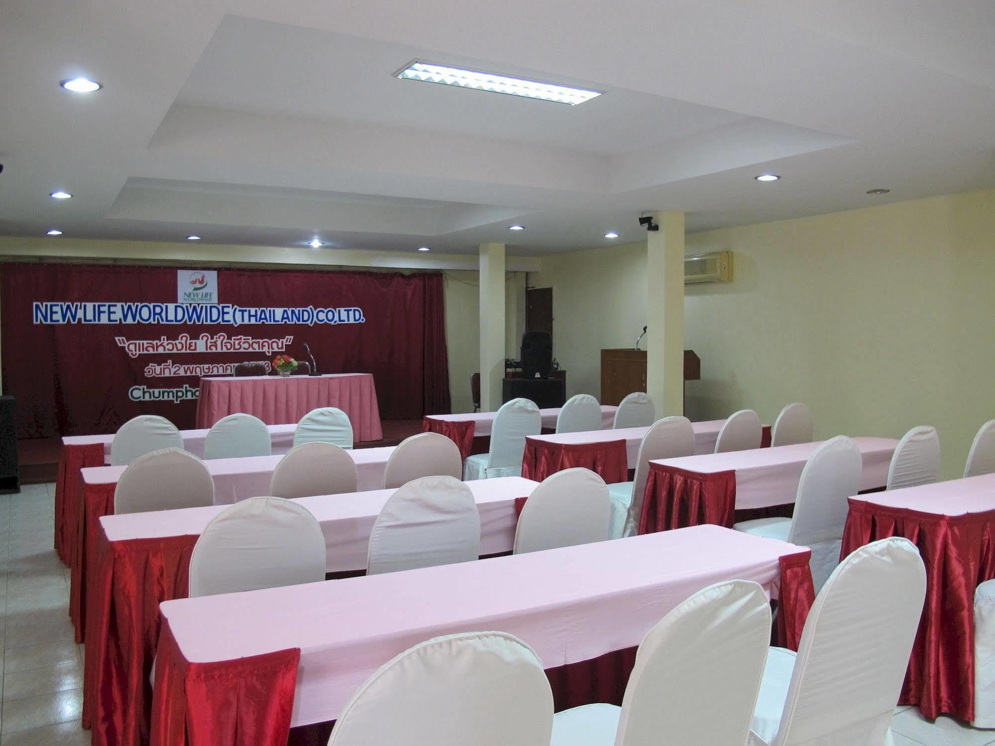 Chumphon Palace Hotel Екстер'єр фото