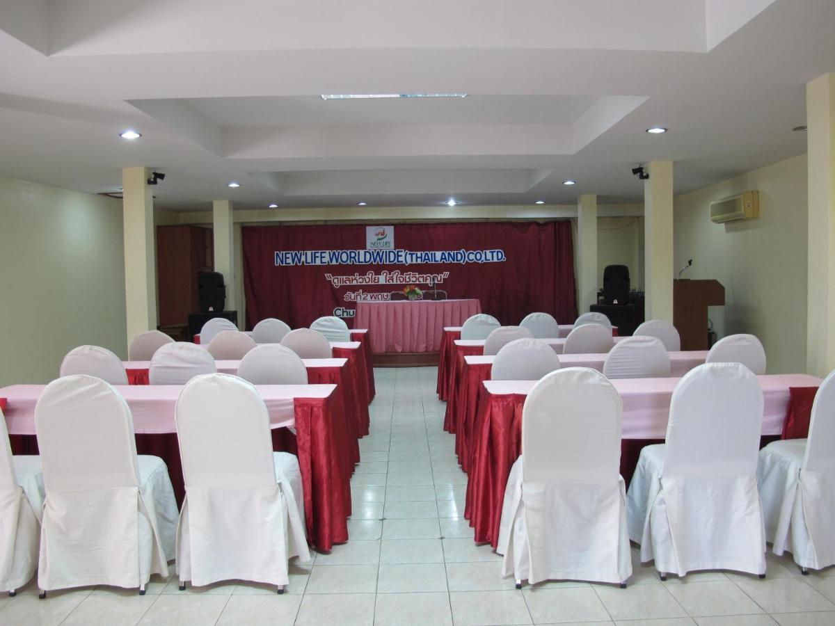 Chumphon Palace Hotel Екстер'єр фото